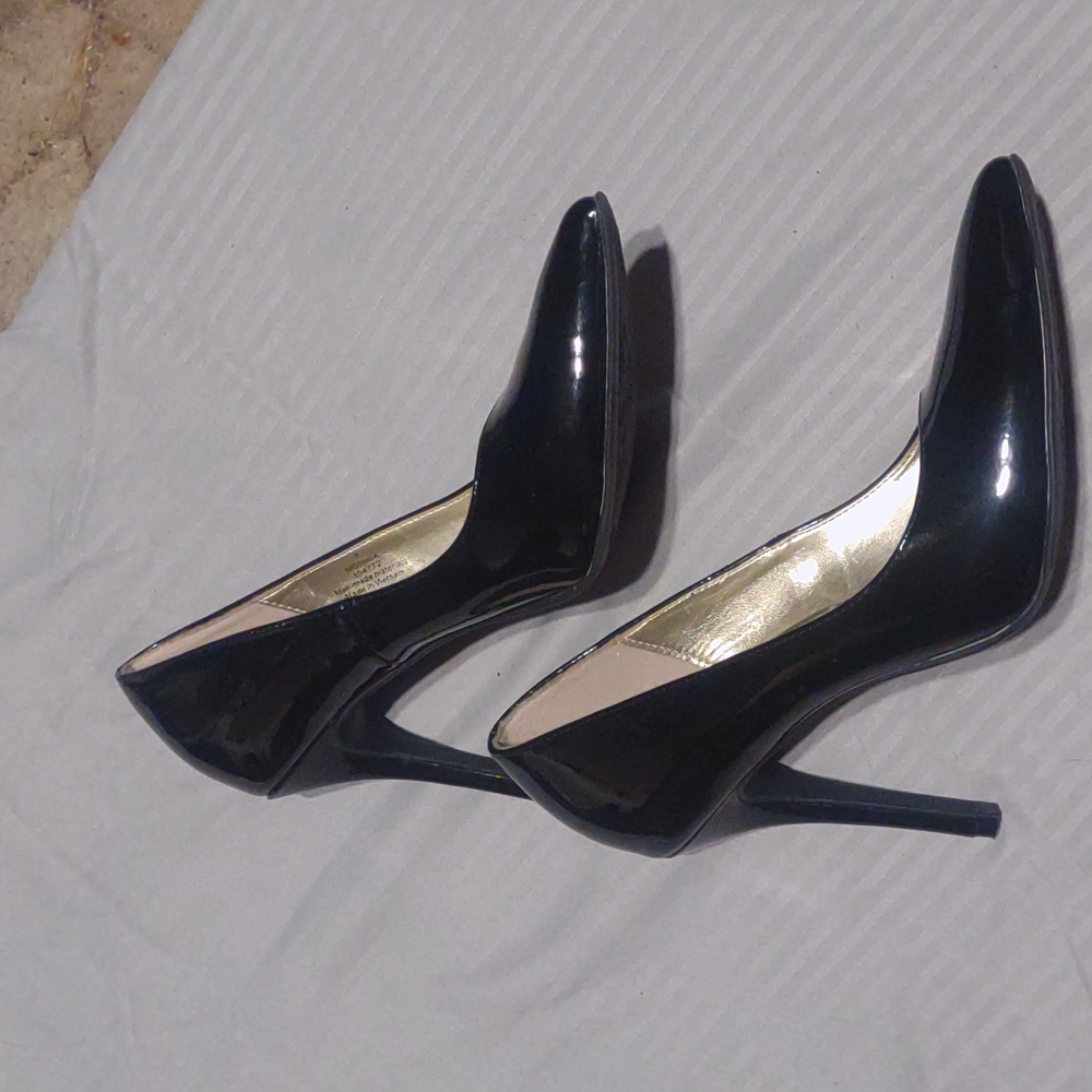 🌷Xappel pumps